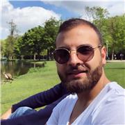 Masters student offering both Language-related and Business-related courses, in both English and Arabic, in person or online